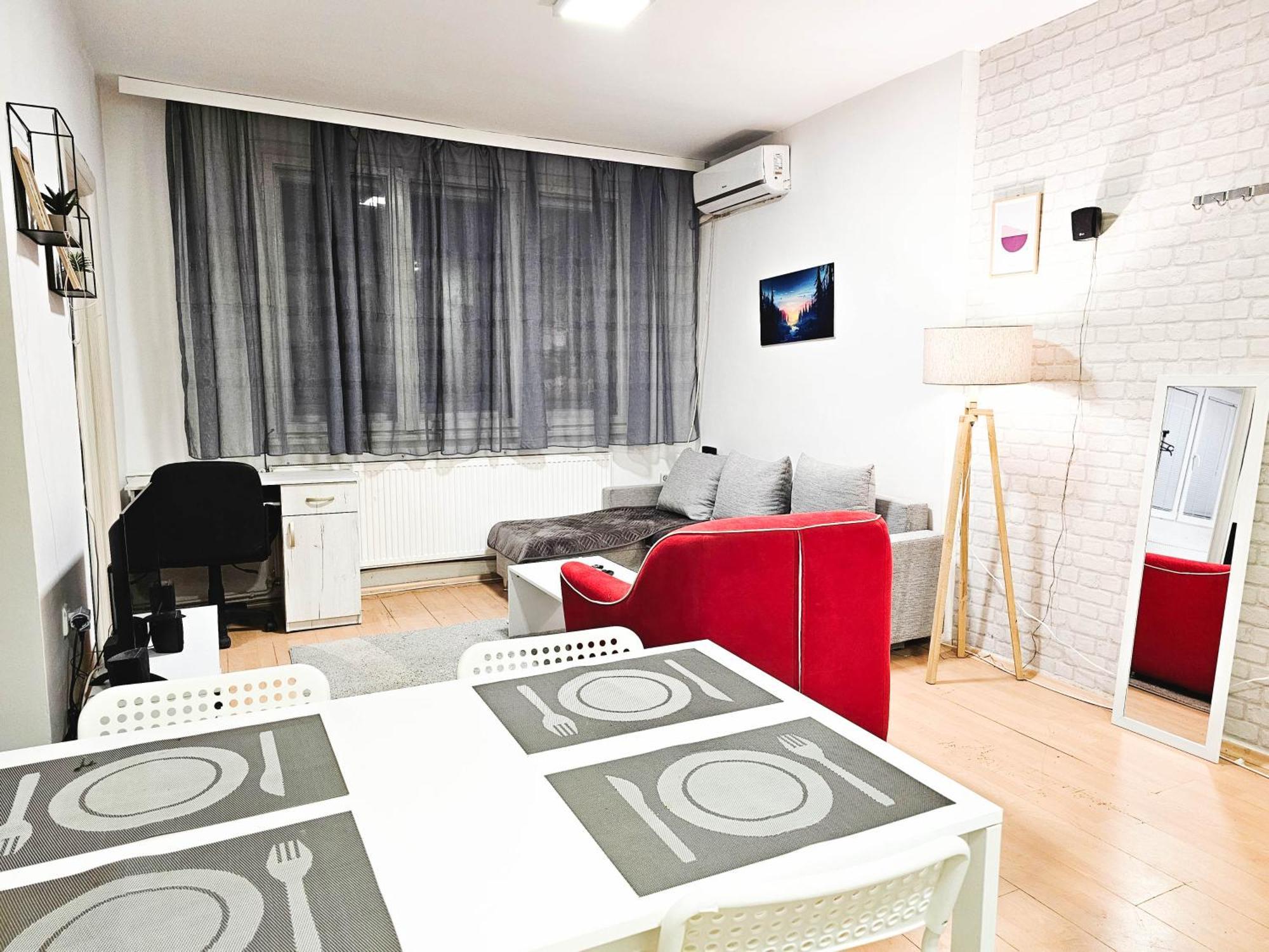 Rooftop Apartment At Mainsquare Скоп'є Екстер'єр фото